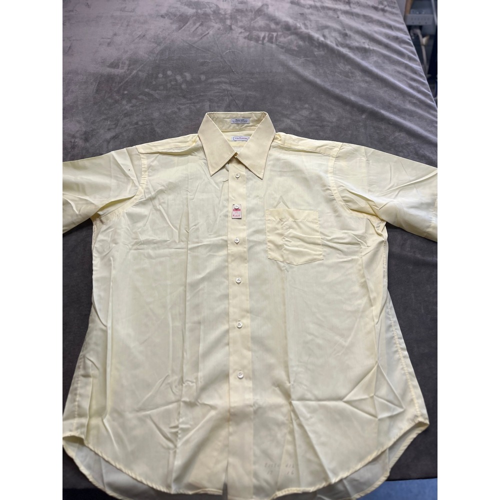 Vintage Hathaway Main Line Mens 17 SS Yellow Short‎ Sleeve Button Down Shirt